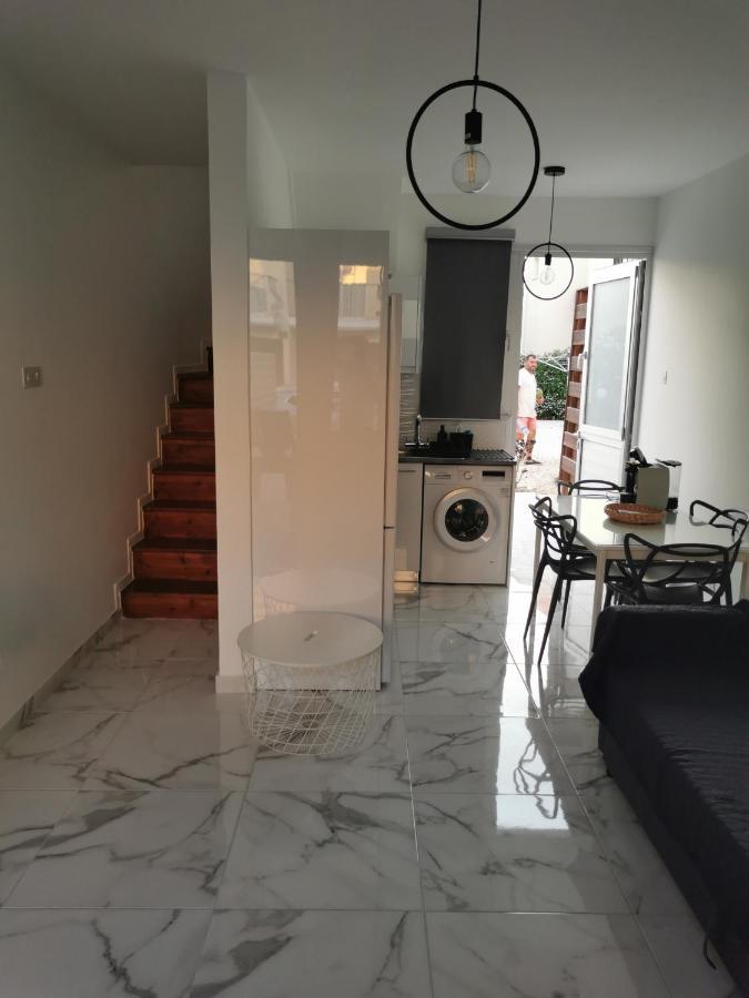 Eros Maisonette In Latchi Area Just 700 Meters Or One-Minute Drive From Polis Municipal Beach Esterno foto